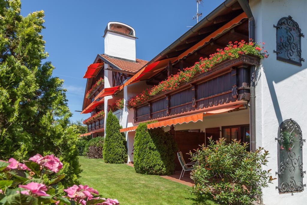 Hotel Alpina Hagnau Exterior foto